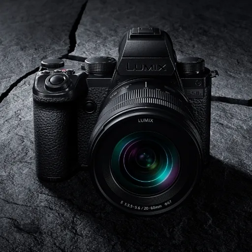 Appareil photo Lumix S5 IIX utilisé pour la production vidéo en 6K